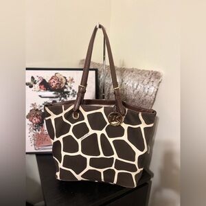 VINTAGE Michael Kors Canvas Tote Giraffe Print - Great Used Condition